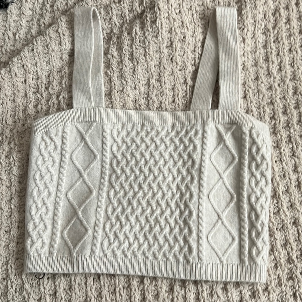 H&M Cropped Sweater Tank